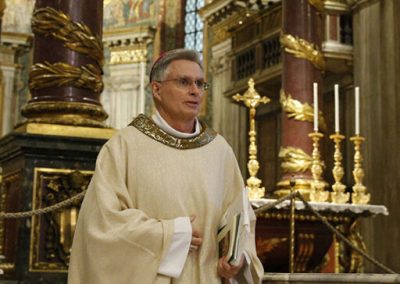 Catholic Review: Bishop urges Catholic educators to see importance of the Eucharist